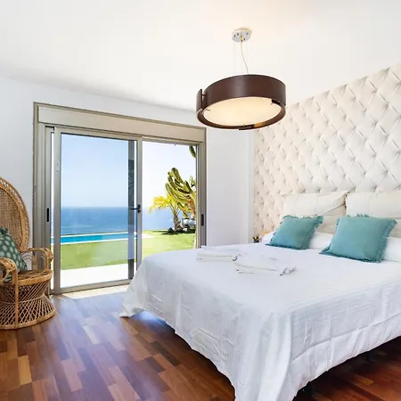 Home2book Ocean View Villa, Private Pool & Garden