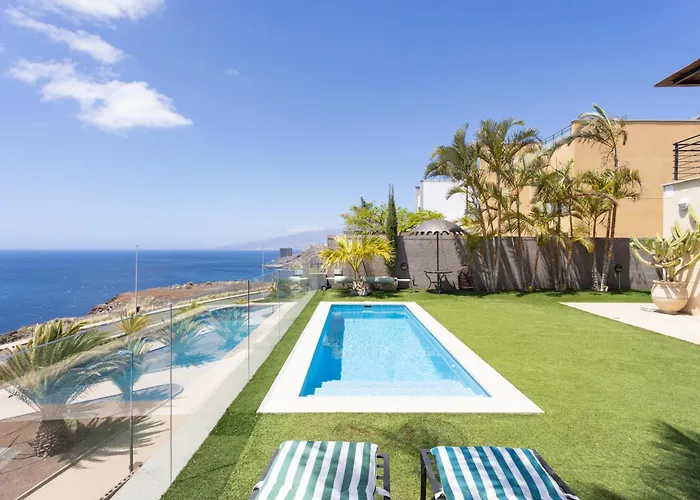 Home2book Ocean View Villa, Private Pool & Garden