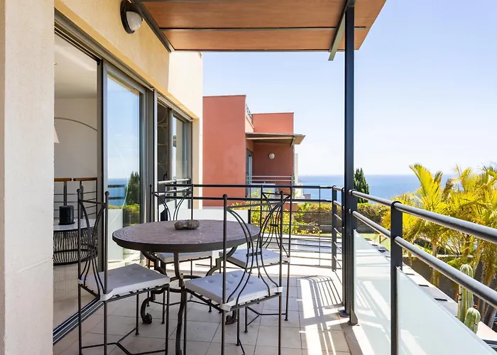 Home2book Ocean View Villa, Private Pool & Garden *