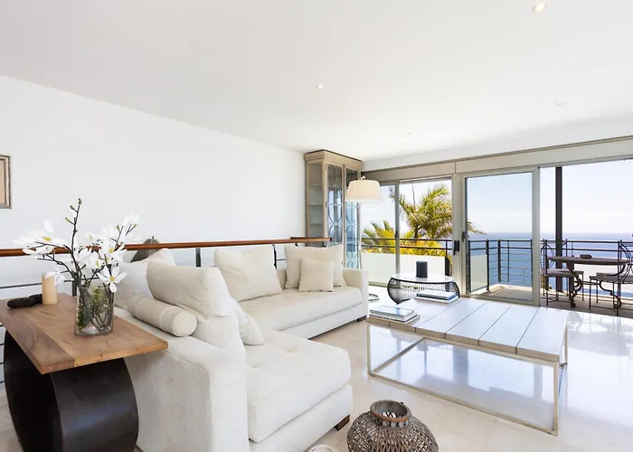 Home2book Ocean View Villa, Private Pool & Garden Villa *