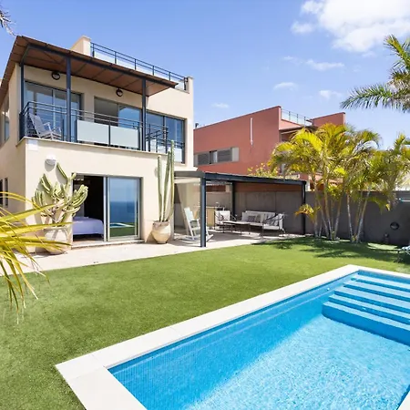 Home2book Ocean View Villa, Private Pool & Garden Willa